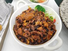 -露露家咖啡店