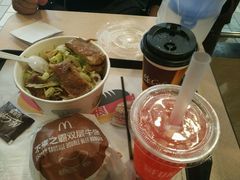 -麦当劳(宝山大厦店)