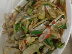 -覃记海鲜美食餐厅