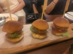 -麦落精酿啤酒餐吧(先农大院店)