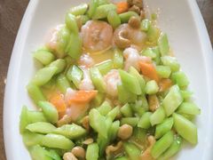 -赶海部落海鲜城(海阳路店)