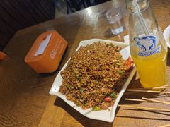 -峨眉烧烤(宝龙广场店)