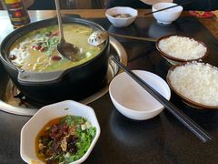 -八美镇邛崃土地坡饭店