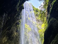 -龙水峡地缝景区