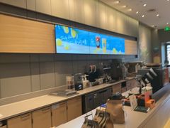 -星巴克(长沙友阿奥特莱斯店)