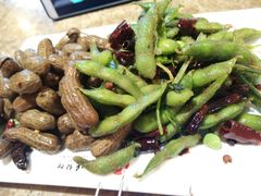 花毛一体-金太阳海鲜烧烤·本地人餐厅(东纬路旗舰店)