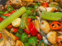 -蛙舍·炭烧牛蛙(东百中心店)