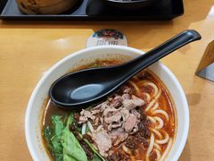 -三千粉牛肉米粉(来客茂店)