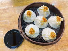 蟹黄小笼汤包-常鲜德乐购迎桂馒头店(麻巷公寓店)