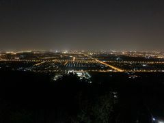 -鬼笑石后山停车场