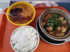 -郑州大学荷园二餐厅