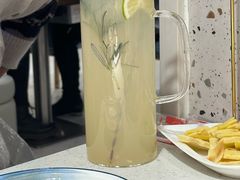 -三江源活鱼现烤(维多利摩尔城店)