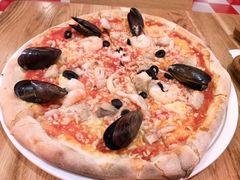 -城市大道红炉披萨烘焙坊