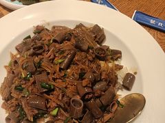 -喝丢一只鞋海鲜烧烤·海肠捞饭(市场店)