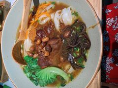 家乡煨猪手-百春原湖南牛肉粉(百联世纪店)