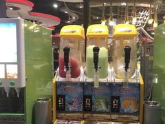 自助取餐区-四海一家自助餐(益田假日广场店)