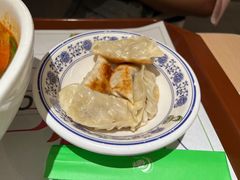 -蒙自源米线大王(东站店)