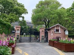 -上海市曹杨第二中学