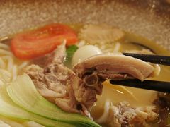 -蒙自源米线大王(江南西路店)