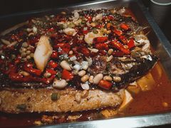 -鸣记脆皮烤鱼·海鲜烤鱼(三八广场店)