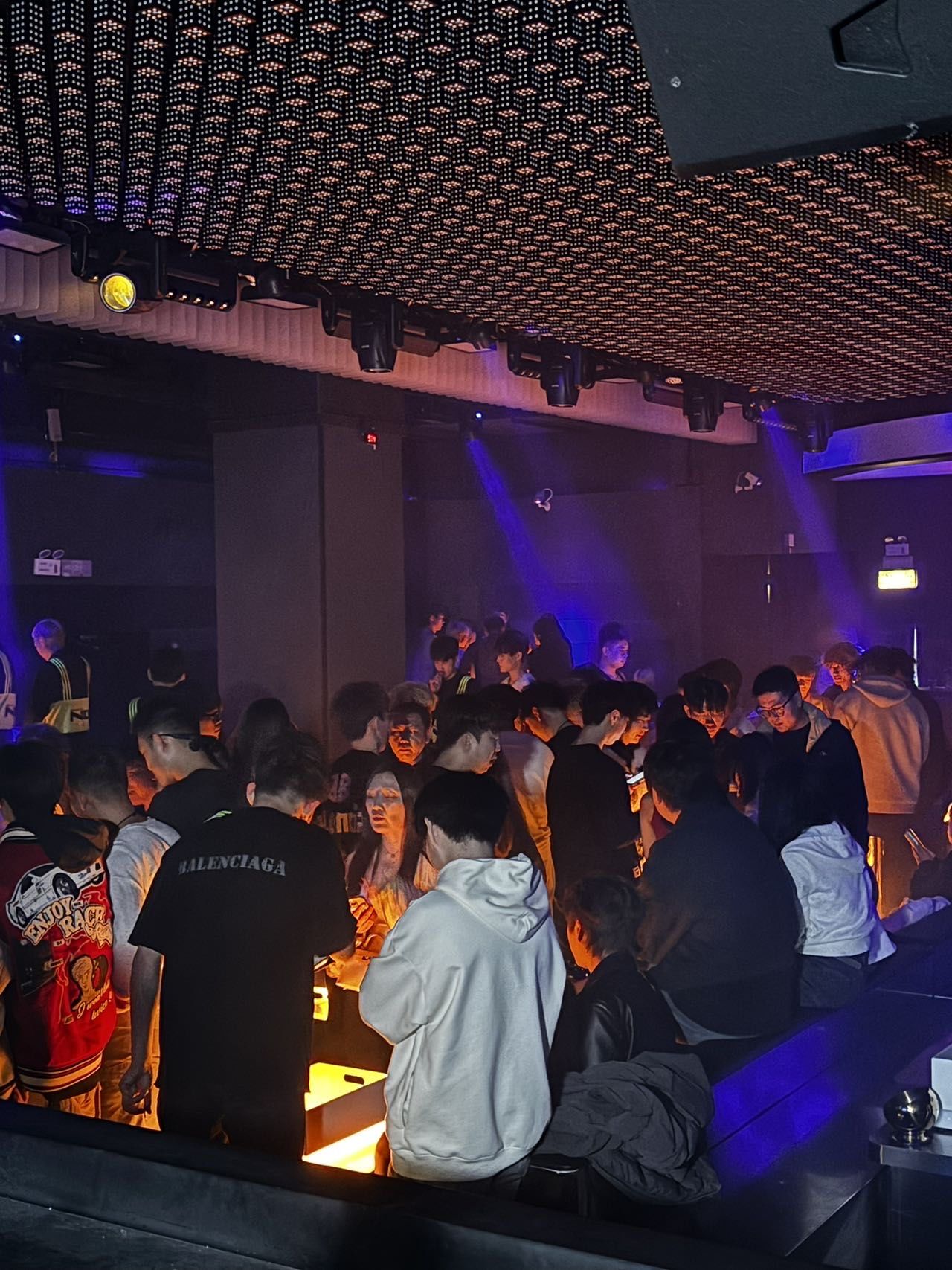 沈阳酒吧🍻nice club 蹦迪太嗨了!