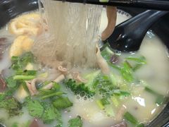 -鸭小妹鸭血粉丝(老门东店)
