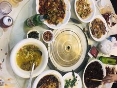 -渝君重庆火锅(嘉宾路店)