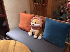-月亮眼花园餐厅书吧酒吧