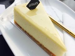 -UNI UNI(环亚凯瑟琳店)