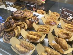 -汉柏麦香德国面包房(海信店)