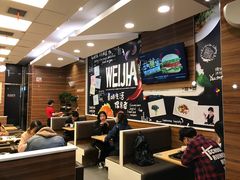 大堂-魏家凉皮(中央广场店)