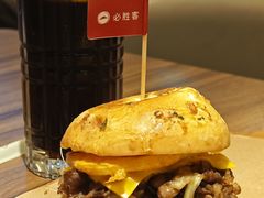 -必胜客(万象城店)