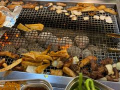 -马路牙子烧烤音乐酒馆(望京店)