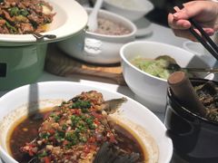 -费大厨辣椒炒肉(高铁吾悦广场店)