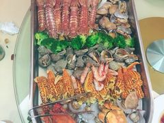 -蓝海国际大饭店·蓝钻自助百汇(兰山店)