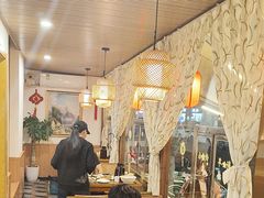-花鸟鱼私家小厨·川菜(文殊院店)