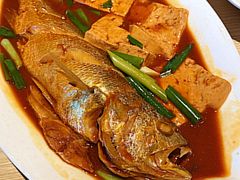 -小船渔村•大连菜•大连焖鱼(黄河路店)