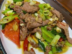 小炒黄牛肉-阿鹏故事云南野生菌火锅(人民路店)