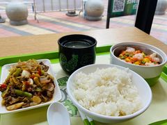 -老乡鸡(武汉光谷天地坐标城店)