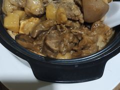羊肉煲-鲤鱼塘农家山庄