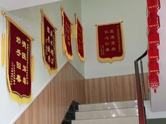 -瑞鹏宠物医院·内科·中兽医·骨科(苗圃店)