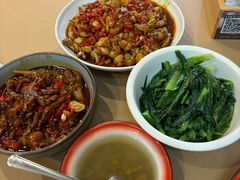 -老三样·旧食新味(绿地店)