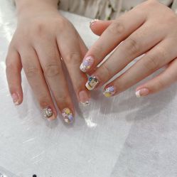 -斯馨·健康美甲美睫