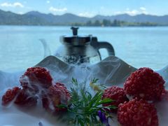 荔枝虾球-柳莺湖上·湖景餐厅·江南菜(西湖店)