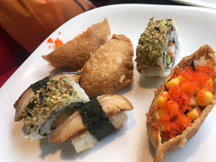 -梅园国际大酒店·自助餐厅(光明港店)