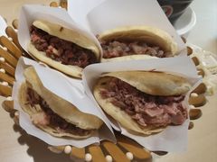 -闫家驴肉老店(华电一校店)