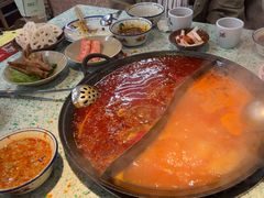 -鸿姐老火锅(疁城新天地店)