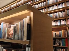 -茑屋书店(天目里店)
