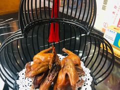 吊烧妙龄乳鸽-新榕记滨江壹號