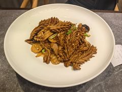 -闫府私房菜·百年鲁菜(恒隆店)